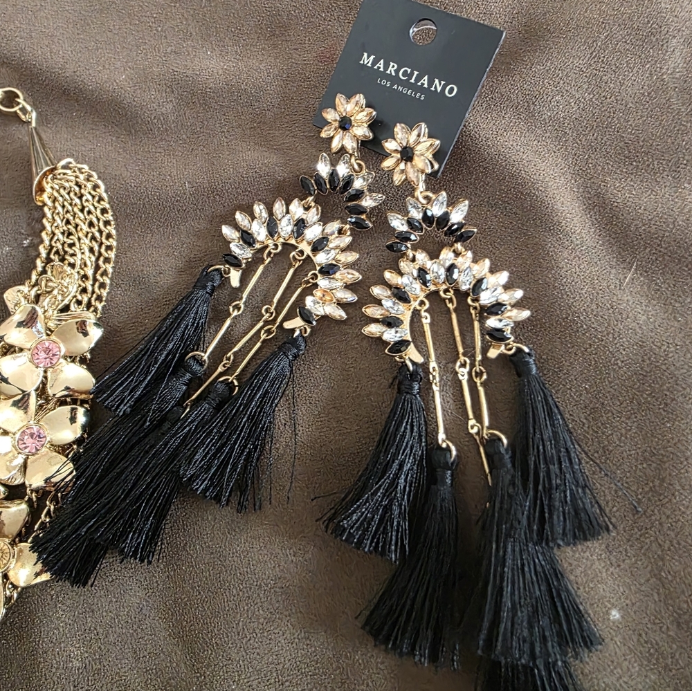 Marciano necklace and earring - Picture 5 of 5
